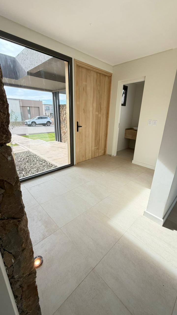 INKASA INMOBILIARIA - VENDE CASA EN BARRIO PRIVADO LAR DE BOEDO - foto 5
