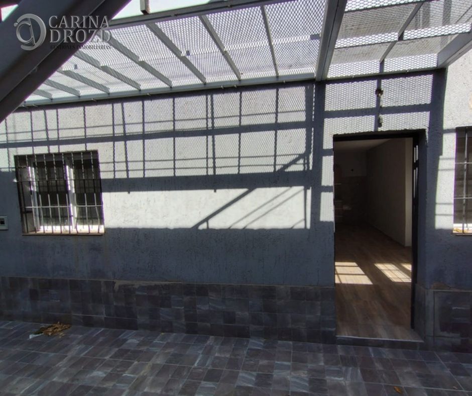 Departamento en venta c/ cochera en El Challao - foto 3