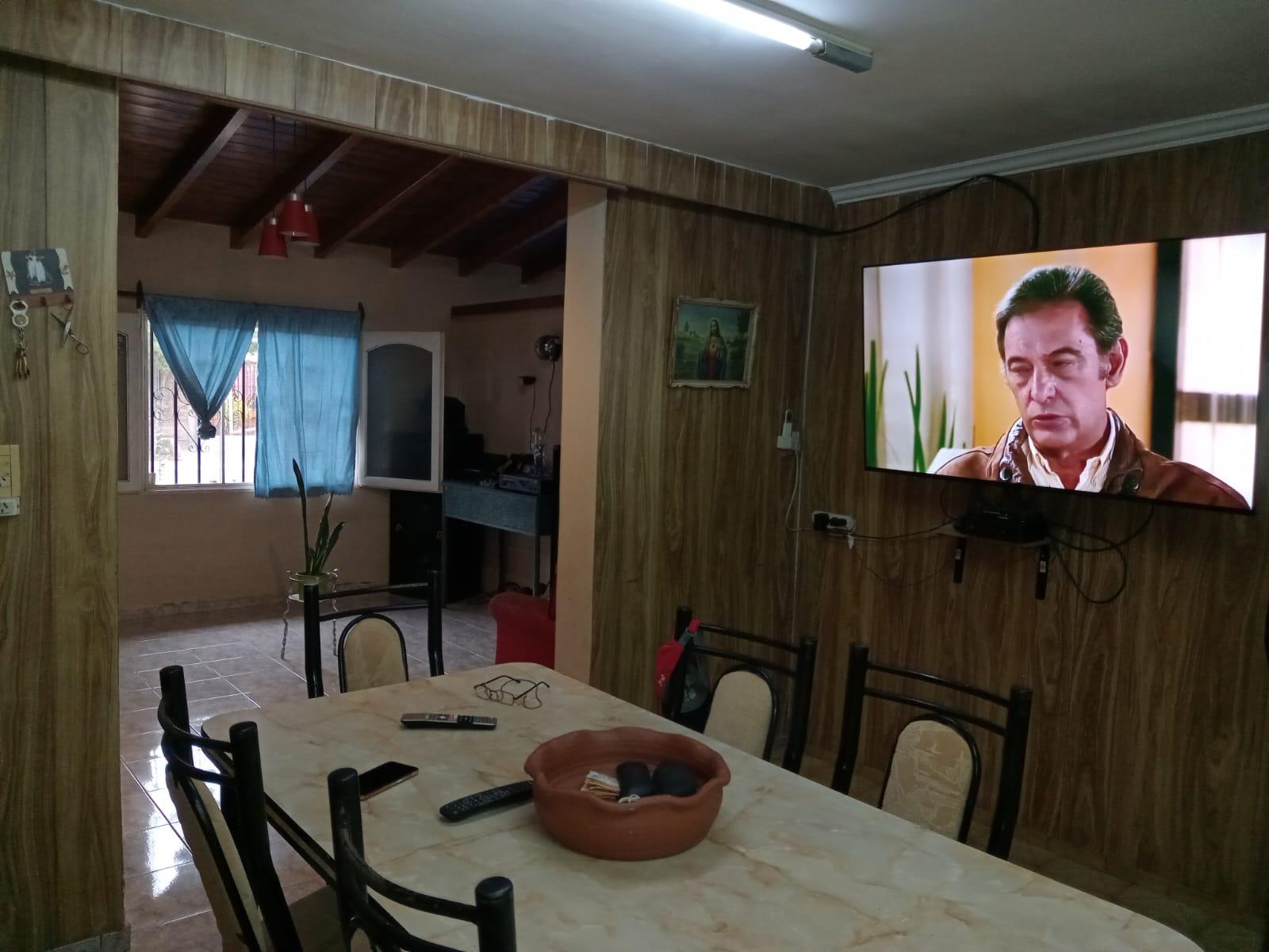 VENTA HERMOSA CASA APTA CREDITO- B° 8 DE MAYO, PLUMERILLO, LAS HERAS - foto 4