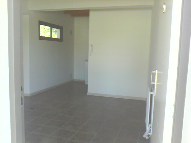 EXCELENTE DEPARTAMENTO EN GODOY CRUZ - foto 3
