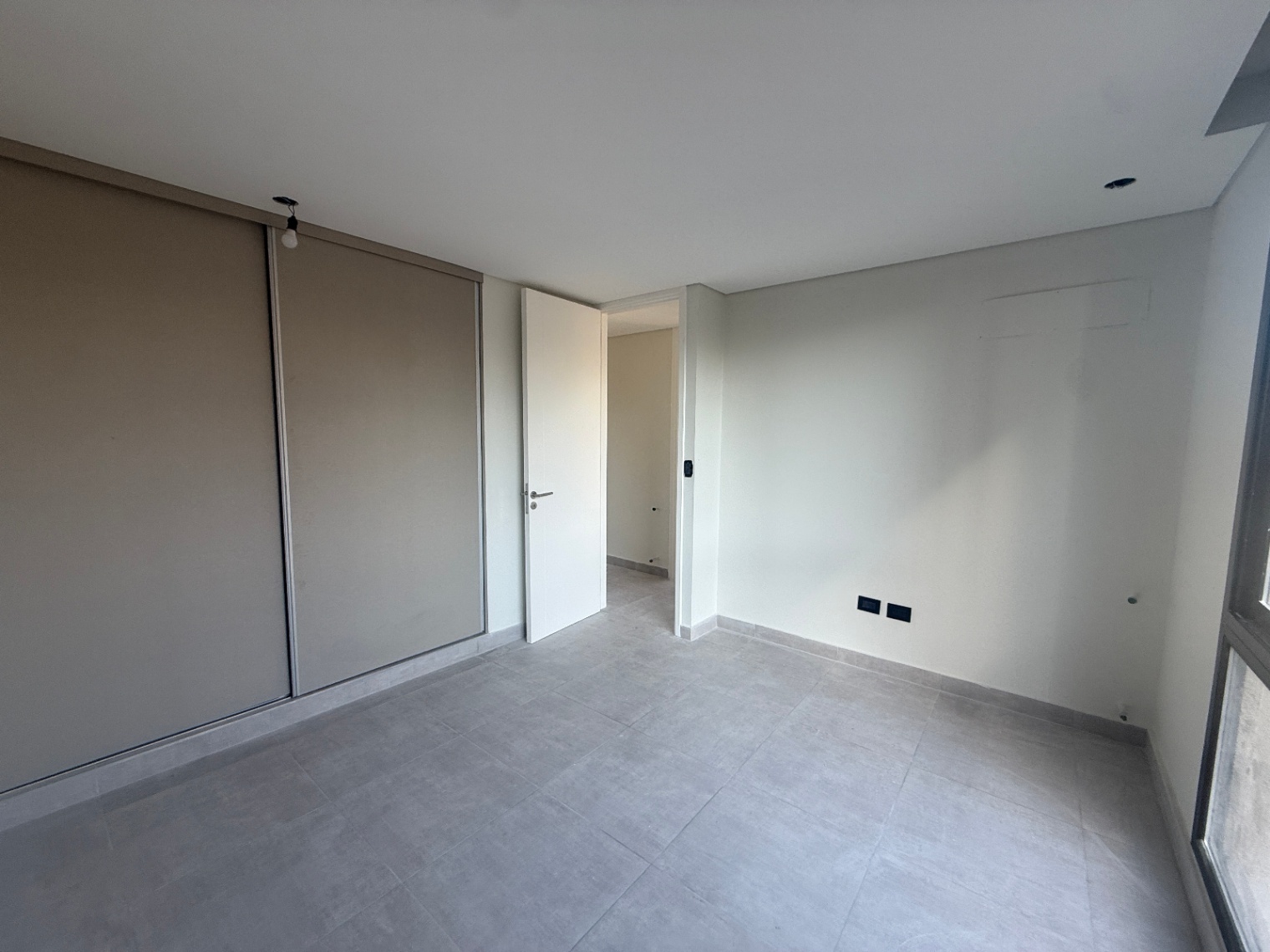 Departamento a Estrenar en 5ª Sección, 2 Dormitorios y Cochera Propia - foto 4