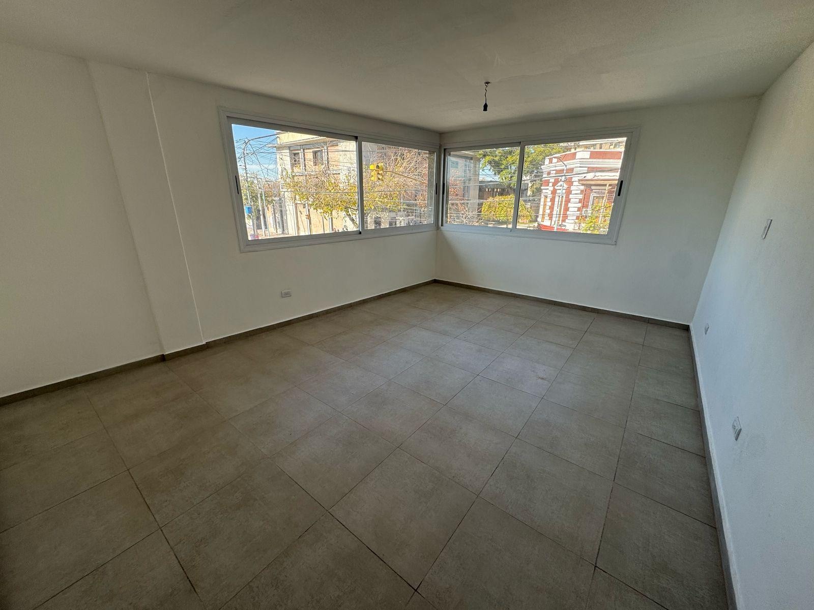 Oficina en venta ubicado en Godoy Cruz - foto 1