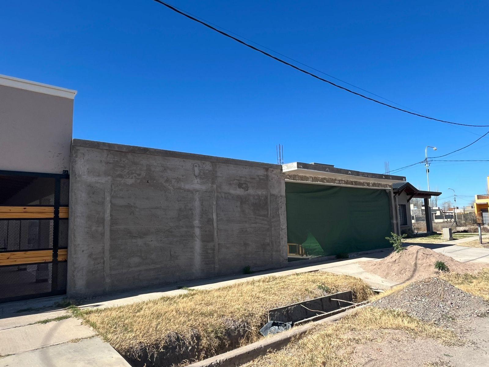 Casa en venta c/ cochera en San Rafael - foto 5
