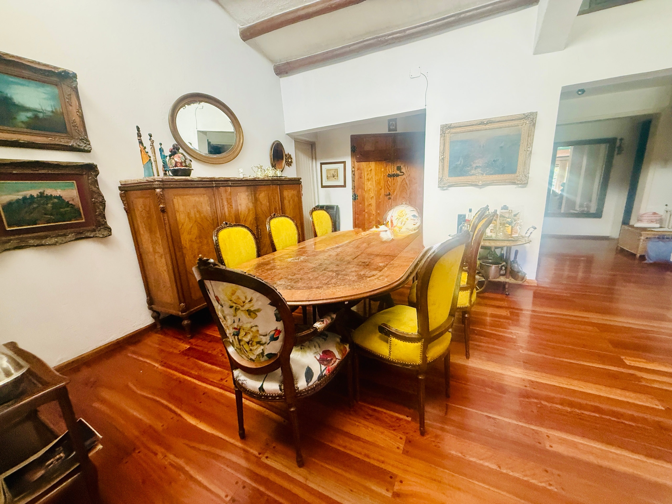 Casa 3 dormitorios con dependencia · 279 m² cubiertos · Apto crédito - foto 5